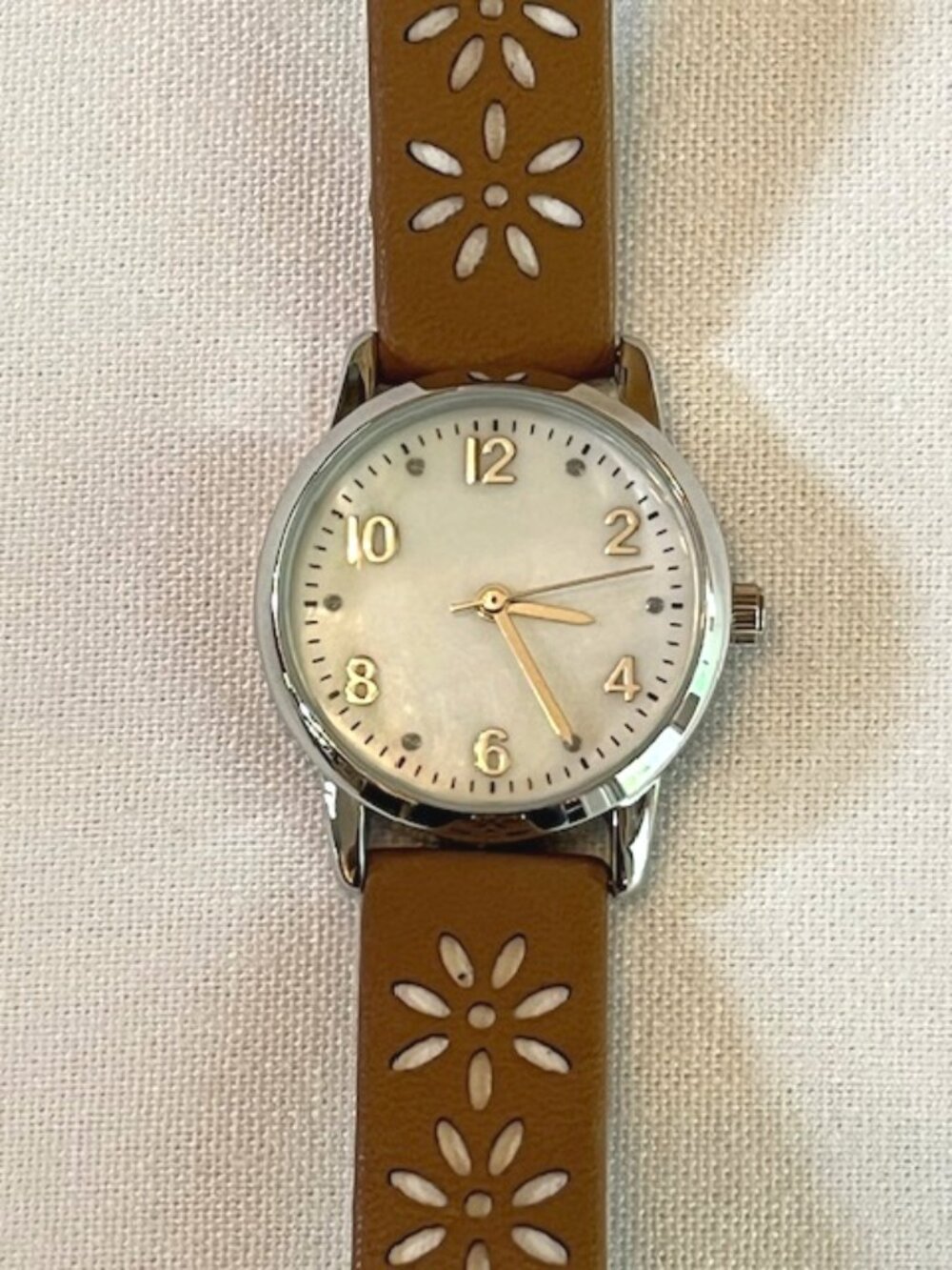 TIME AND TRU | Perforated Floral Vegan Band Easy to Read-NEW Battery